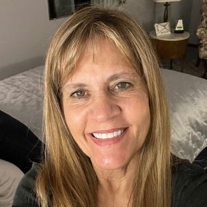 Meet your Posher, Luann